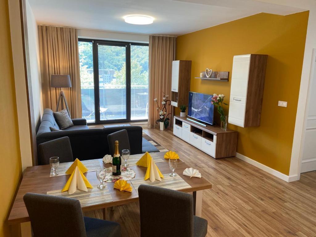 Apartman Afrodita 2 -Rezidencia Amelia บาร์เดโยว์สเค คูเปเล ภายนอก รูปภาพ